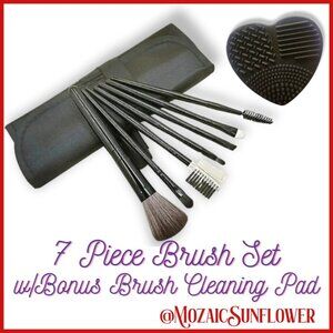 7 Piece Make Up Brush Travel Roll FREE Silicone Multi-surface Brush Cleaning Pad